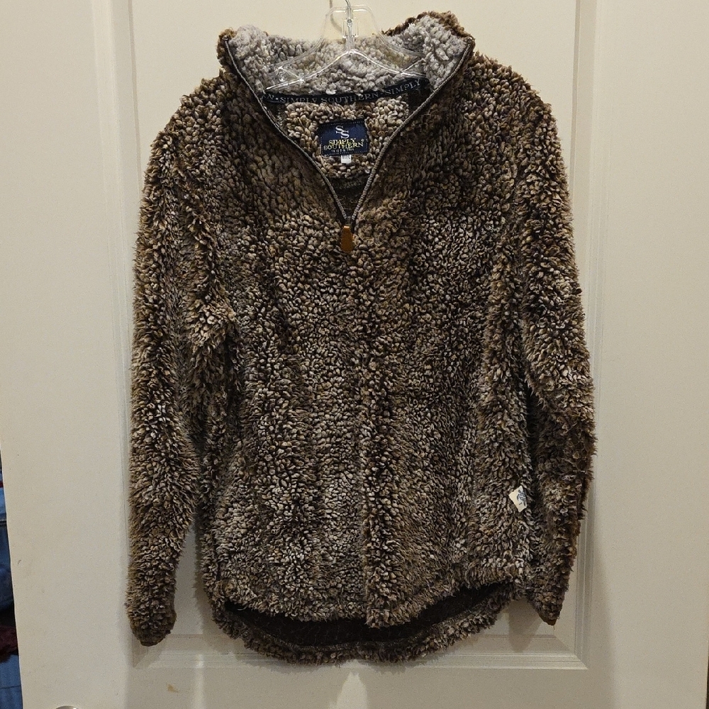 Sherpa Fleece Pullover in Brown and Cream